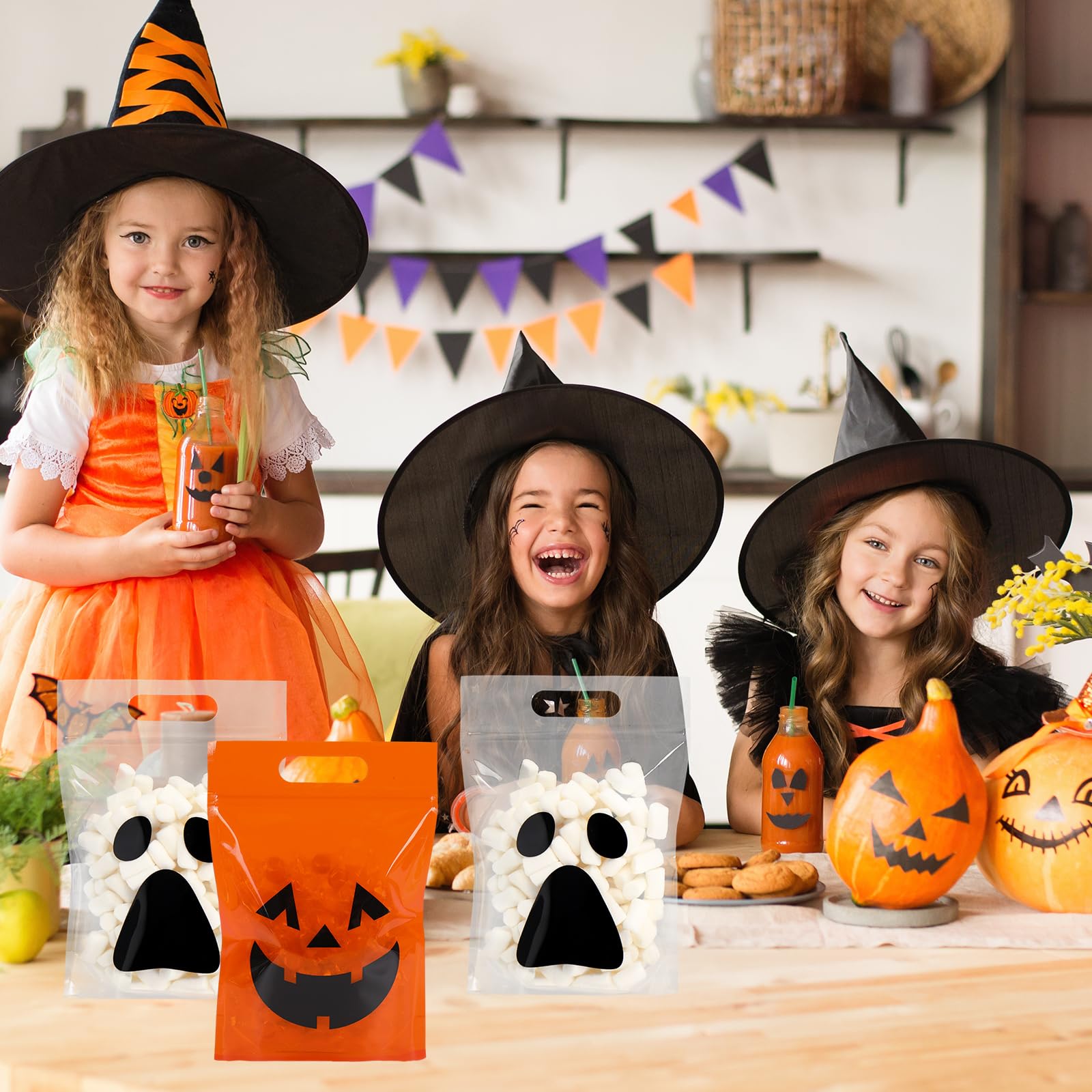 Amazon.com: FYSUIMU 100Pcs Halloween Candy Bags with Handles